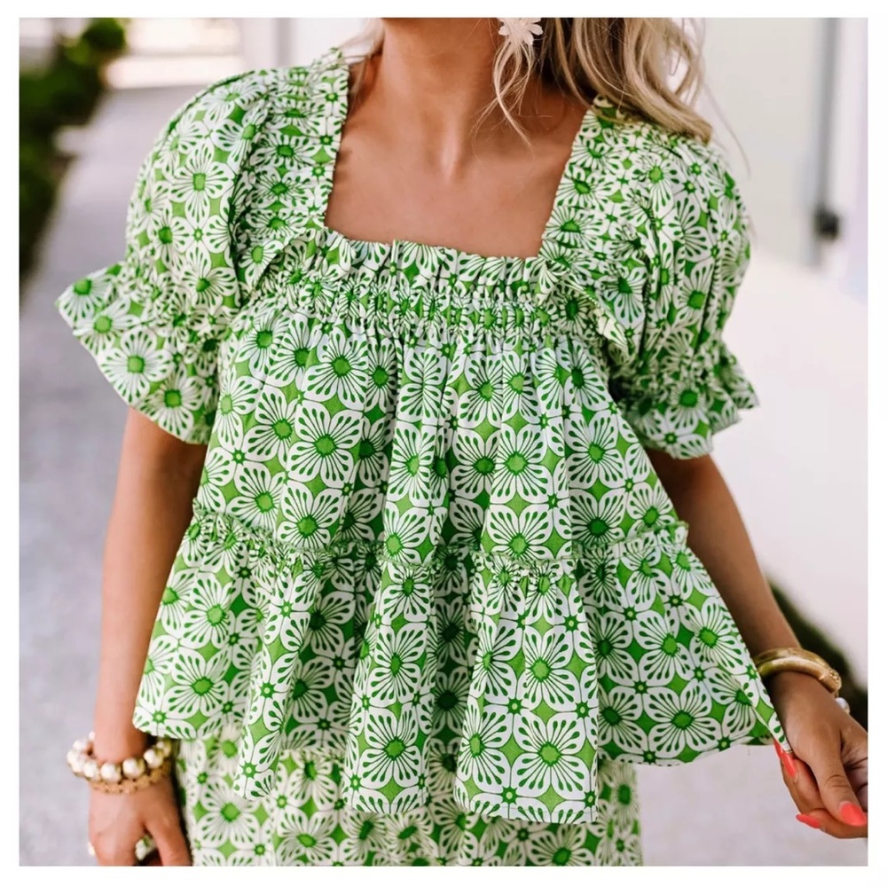 NEW Elizabeth Wilson Polly Ruffle Top Size Small